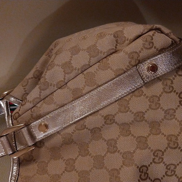 Gucci Abbey Shoulder bag GGCanvas Medium. - Picture 6 of 10